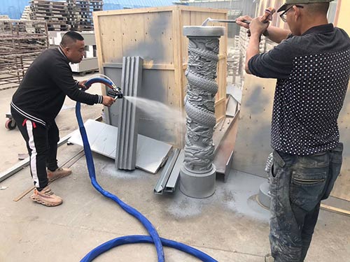 泡沫雕塑上面噴聚脲結實嗎 聚脲噴涂機(圖1) 泡沫雕塑上面噴聚脲結實嗎H5600聚脲噴涂機